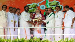 PM Modi receives 67 kg turmeric garland, handmade shawl and replica of Jallikattu Bull as gifts from people of Tamil Nadu